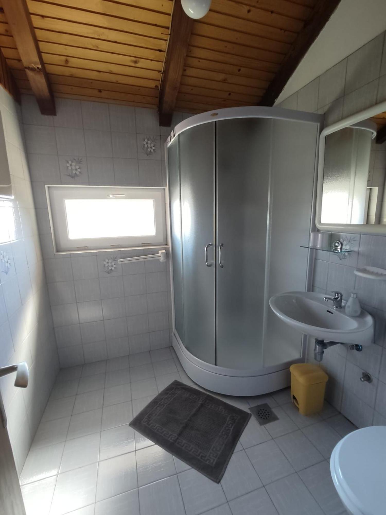 צזריקה Danica Holiday House מראה חיצוני תמונה